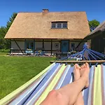 Na Zielonym Wzgórzu *