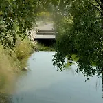 Na Zielonym Wzgorzu *