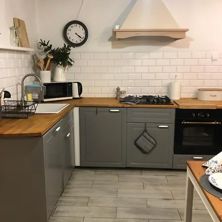 Çiftlik konaklama Chata Na Zielonym Wzgorzu Garcz