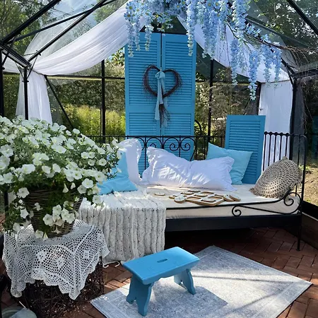 Lantgård Na Zielonym Wzgorzu