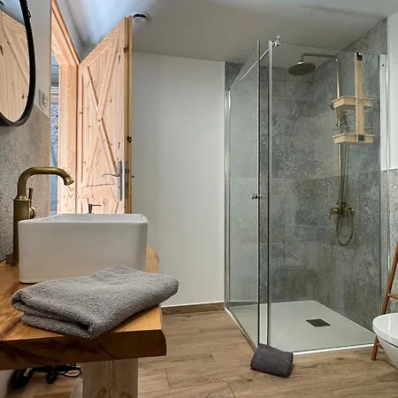 Chata Na Zielonym Wzgorzu * Garcz