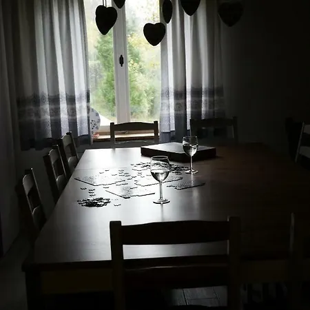 Çiftlik konaklama Chata Na Zielonym Wzgorzu Garcz