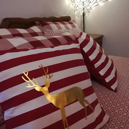 Chata Na Zielonym Wzgorzu Garcz