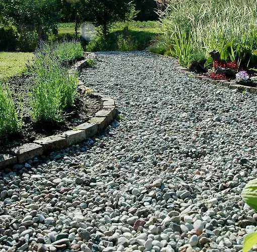 Na Zielonym Wzgorzu Farma *